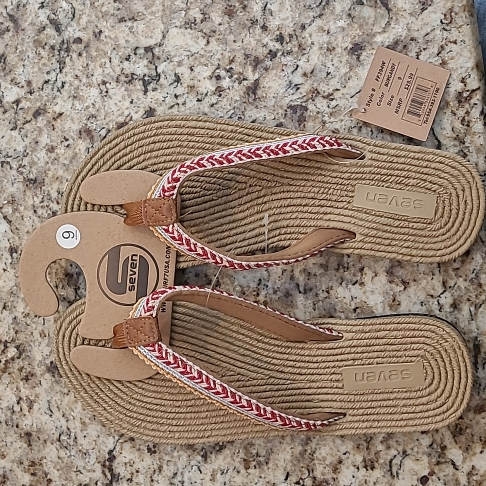 SURF7 sandals